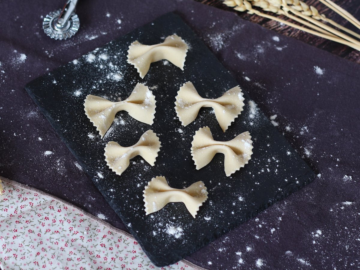 Domowe farfalle