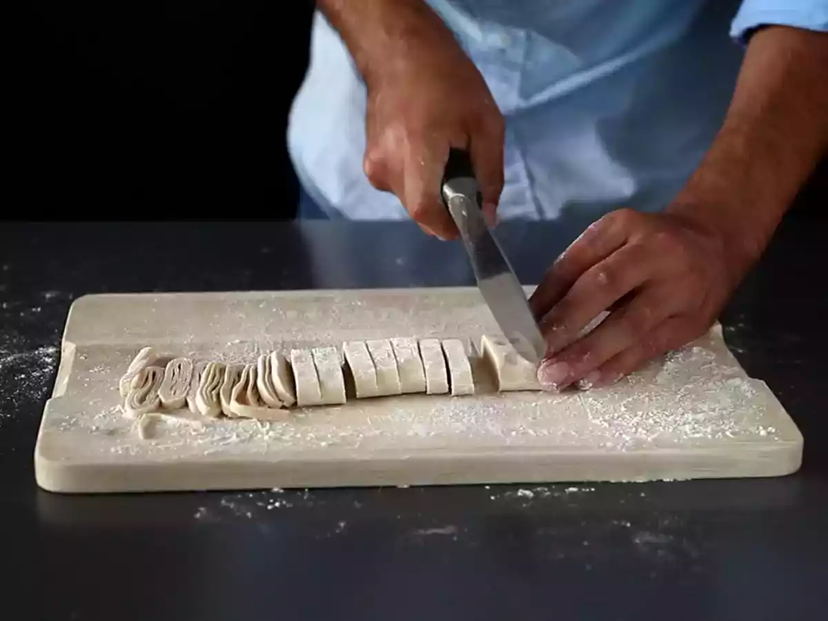 Domowe tagliatelle, procedura wyjaśniona krok po kroku - zdjęcie 2