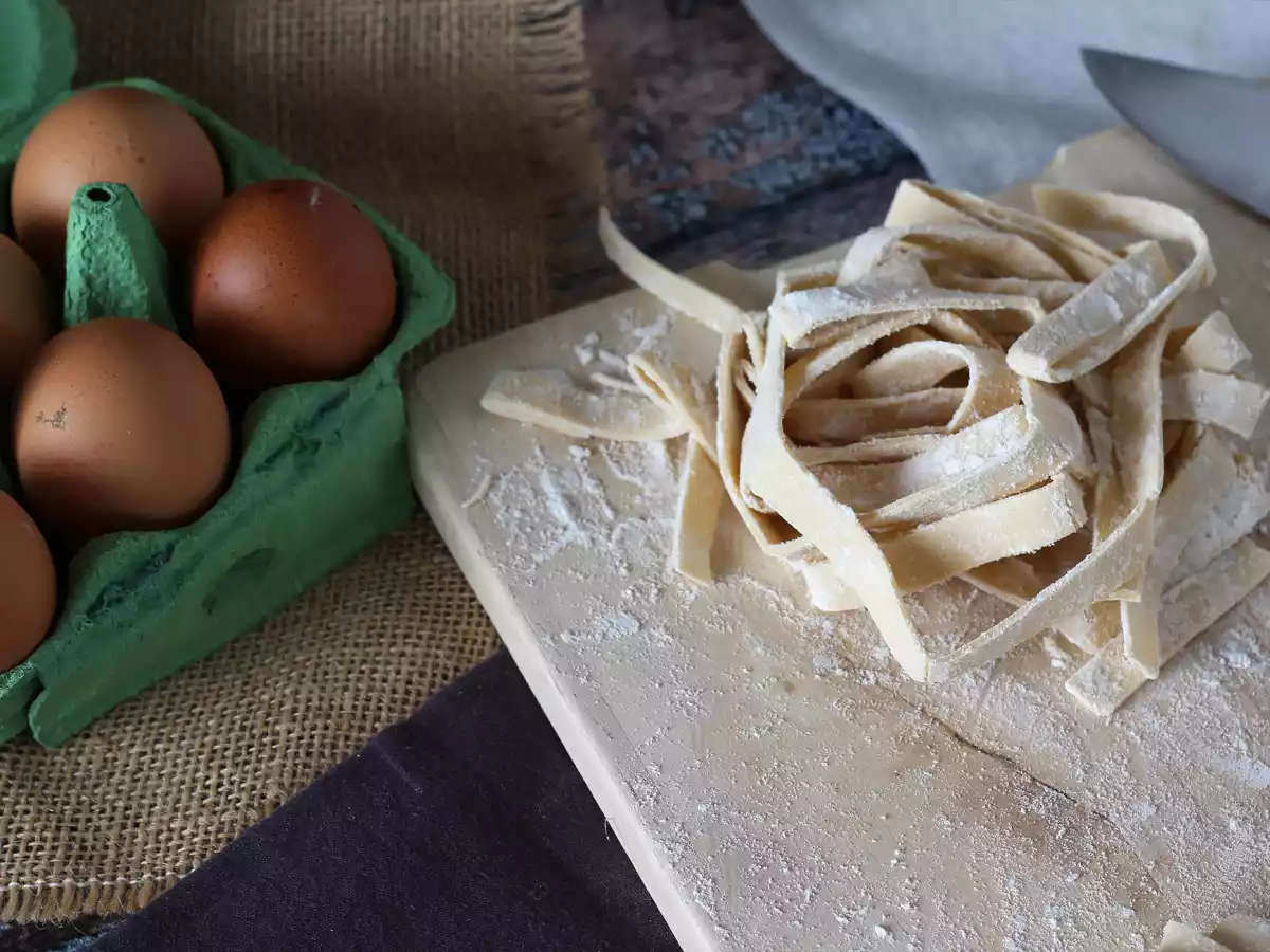 Domowe tagliatelle, procedura wyjaśniona krok po kroku - zdjęcie 3