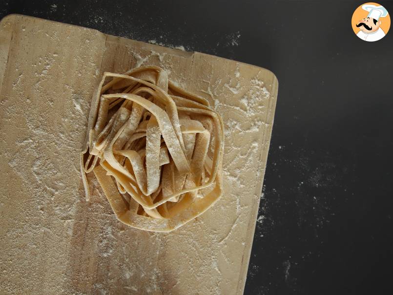 Domowe tagliatelle, procedura wyjaśniona krok po kroku - zdjęcie 4