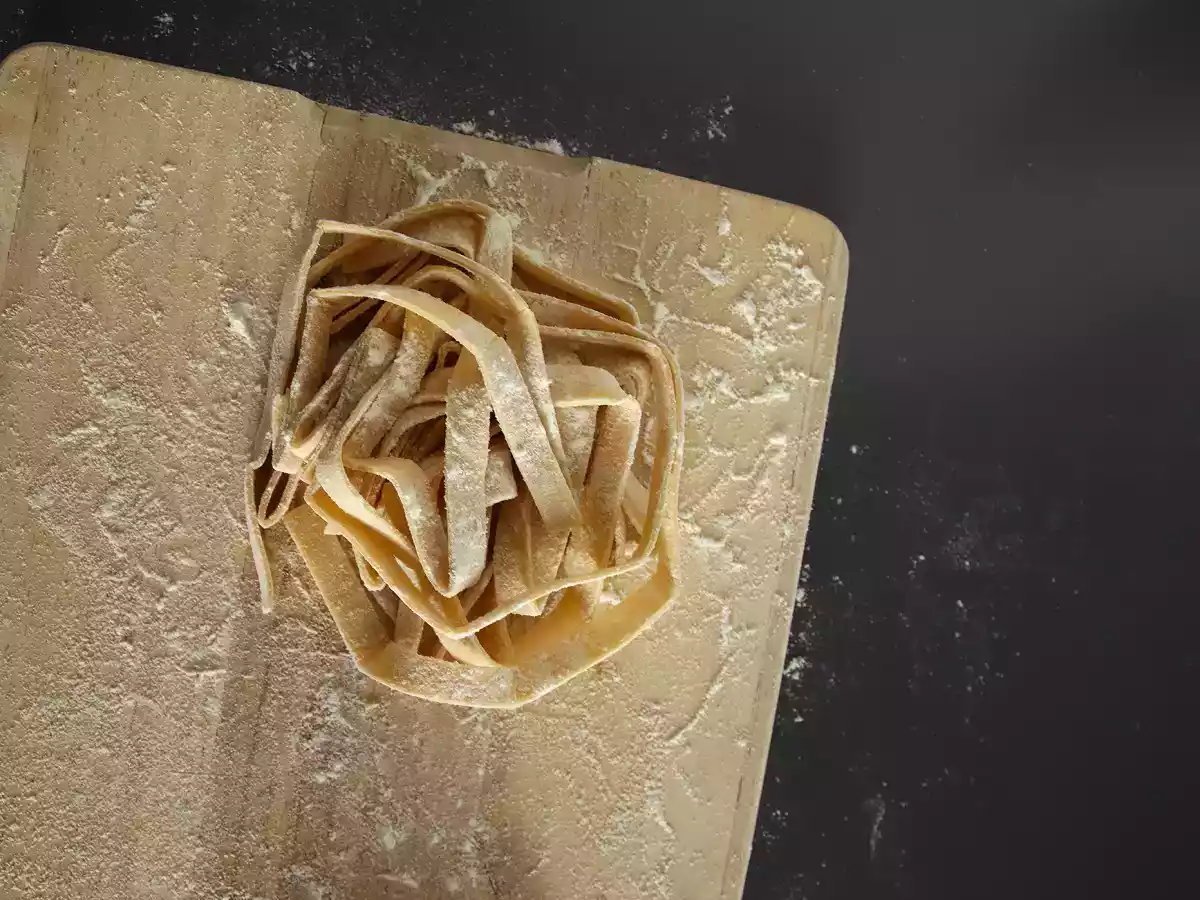 Domowe tagliatelle, procedura wyjaśniona krok po kroku - zdjęcie 4