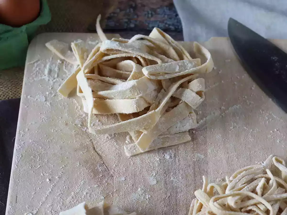 Domowe tagliatelle, procedura wyjaśniona krok po kroku - zdjęcie 5