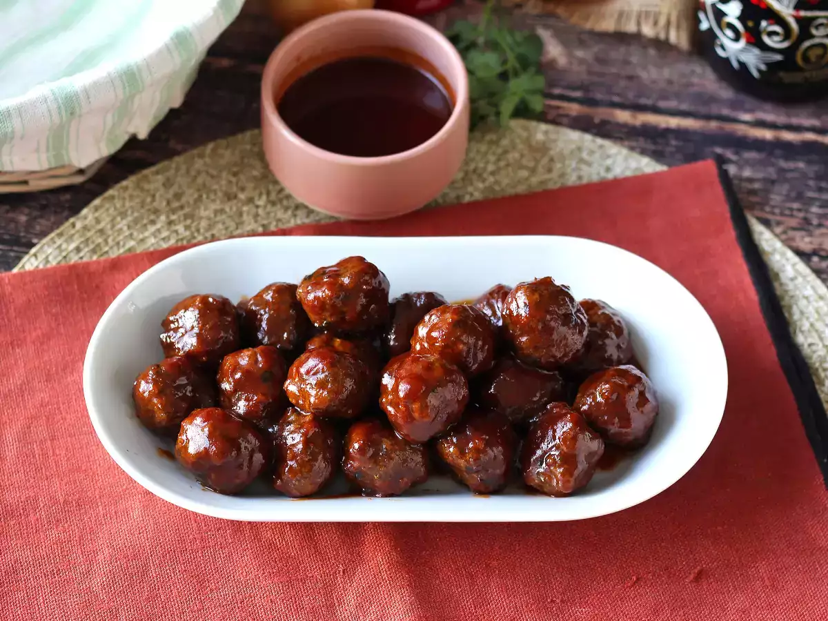 Domowy słodko-kwaśny sos barbecue: prosty przepis, gotowy w mgnieniu oka - zdjęcie 2