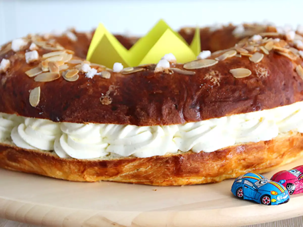 Drożdżowa galette des rois – hiszpańska brioche na Trzech Króli - zdjęcie 3