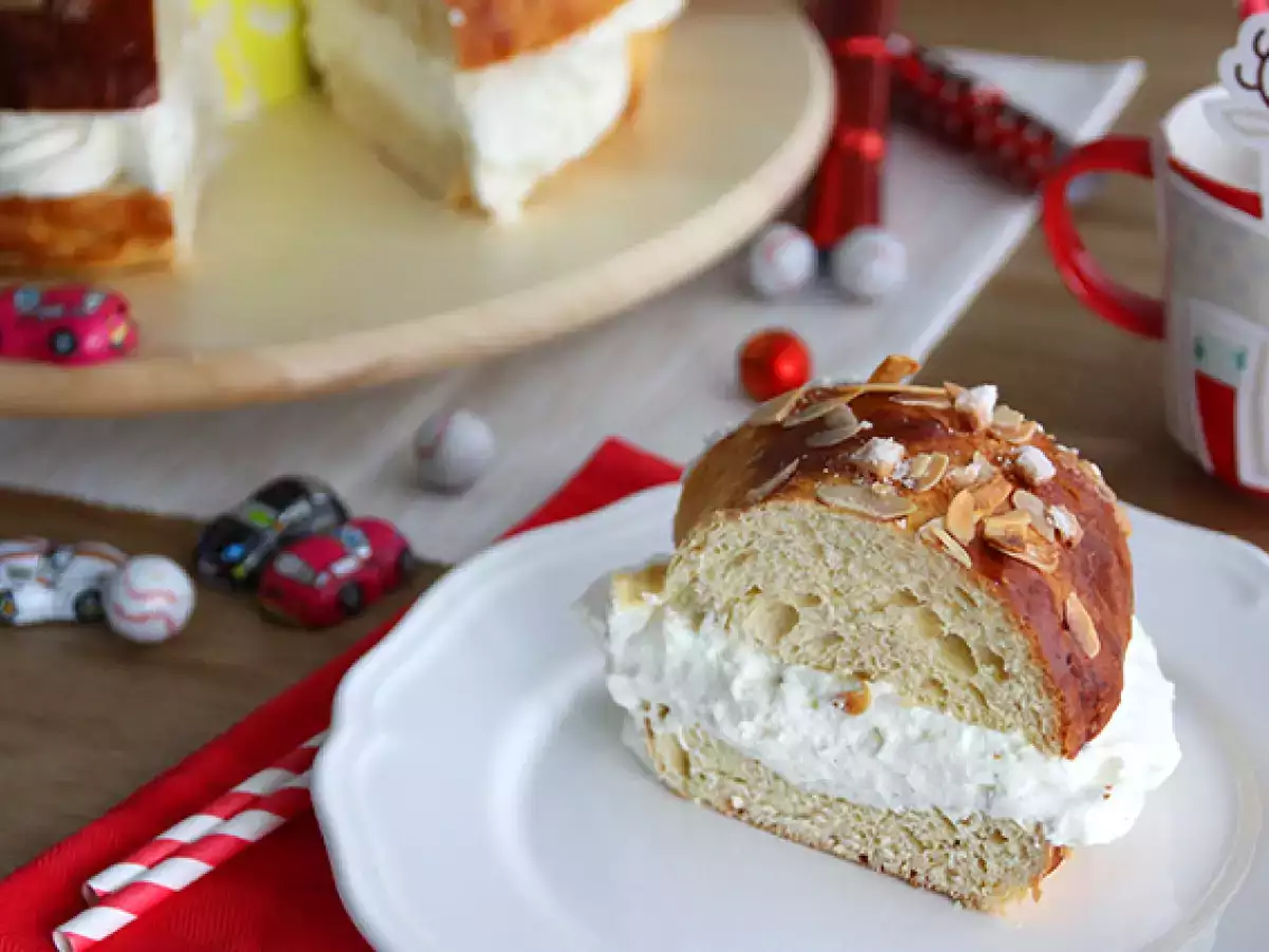 Drożdżowa galette des rois – hiszpańska brioche na Trzech Króli - zdjęcie 4