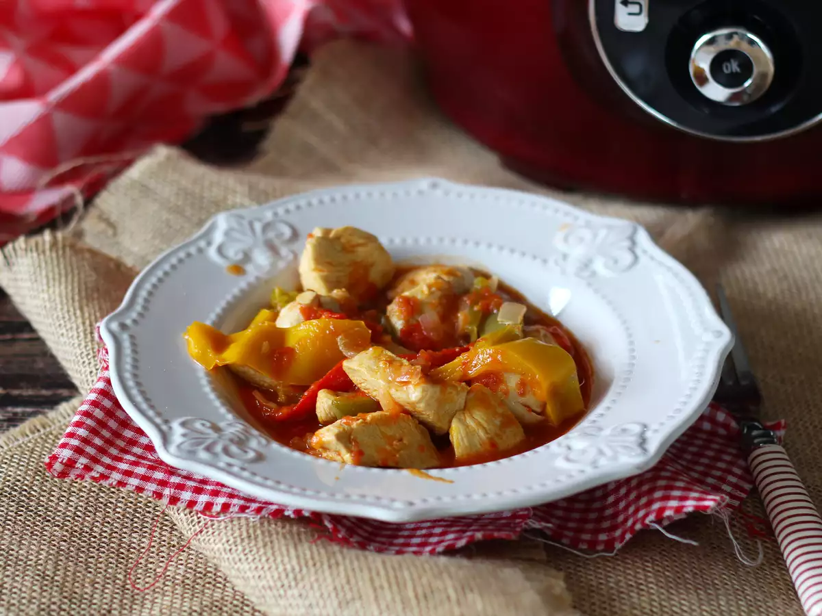 Ekspresowy kurczak po baskijsku z Cookeo