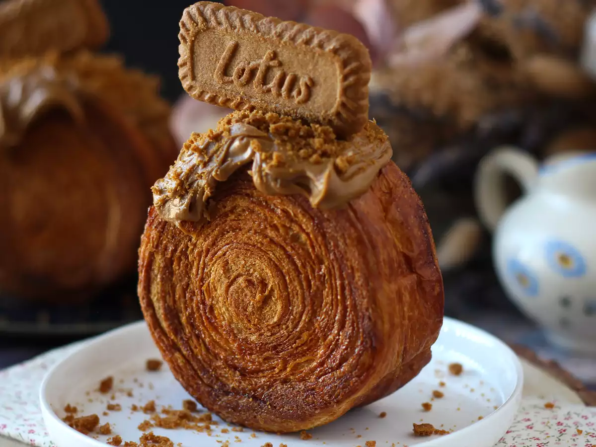 Ekspresowy New York roll ze speculoos – szybki i tani przepis - zdjęcie 4