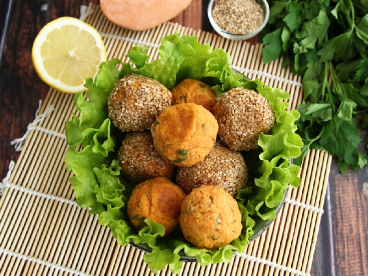 Falafel ze słodkich ziemniaków