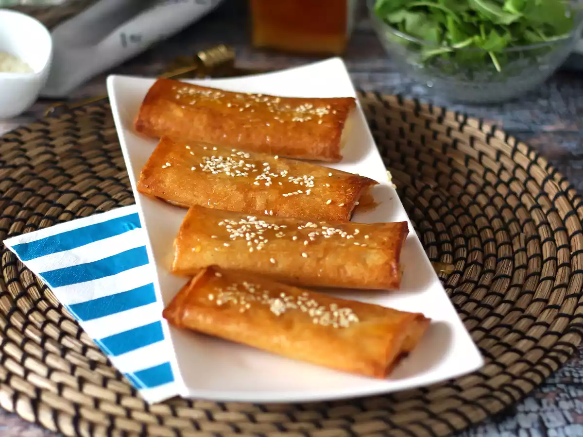 Feta Saganaki, grecki przepis na smażoną fetę z miodem - zdjęcie 5
