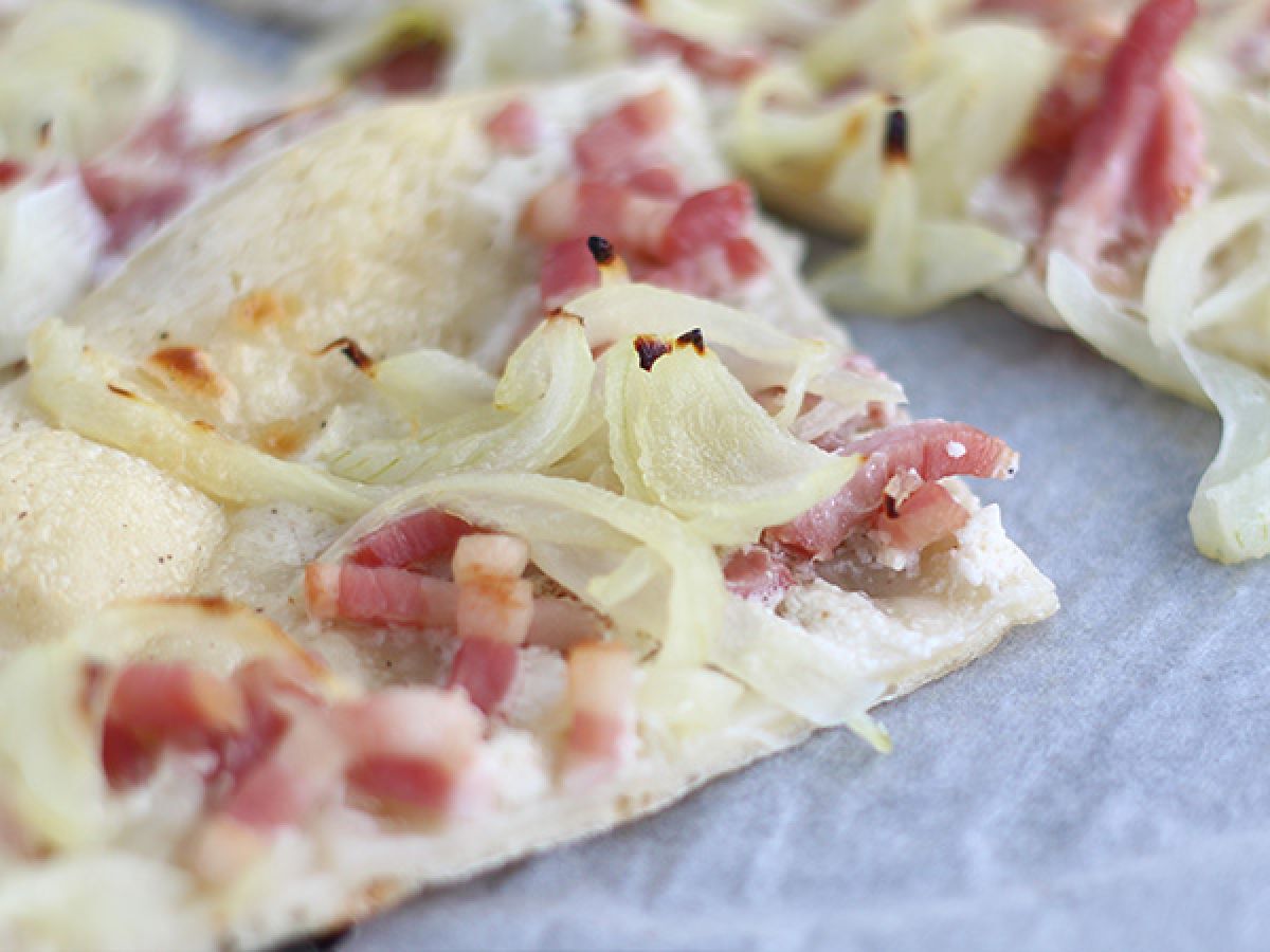 Flammekueche, alsacka tarta flambée - zdjęcie 3