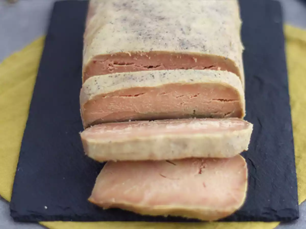 Foie gras gotowany w soli - zdjęcie 3