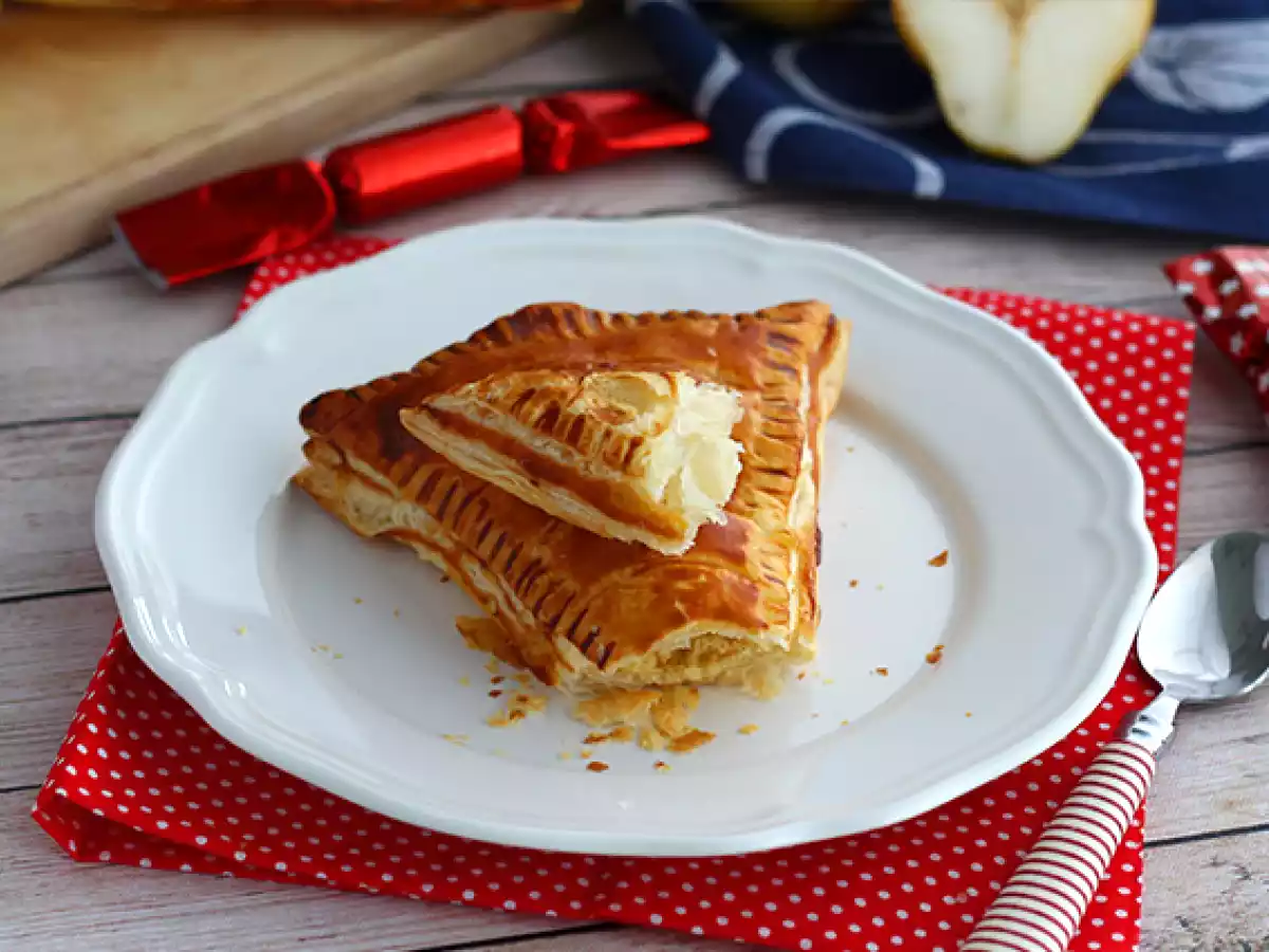 Frangipane z gruszką w pojedynczych porcjach - zdjęcie 2