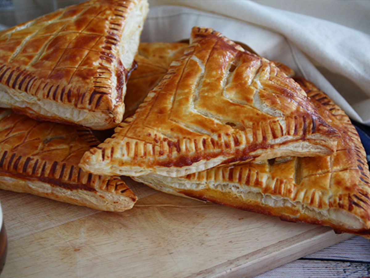 Frangipane z gruszką w pojedynczych porcjach - zdjęcie 3