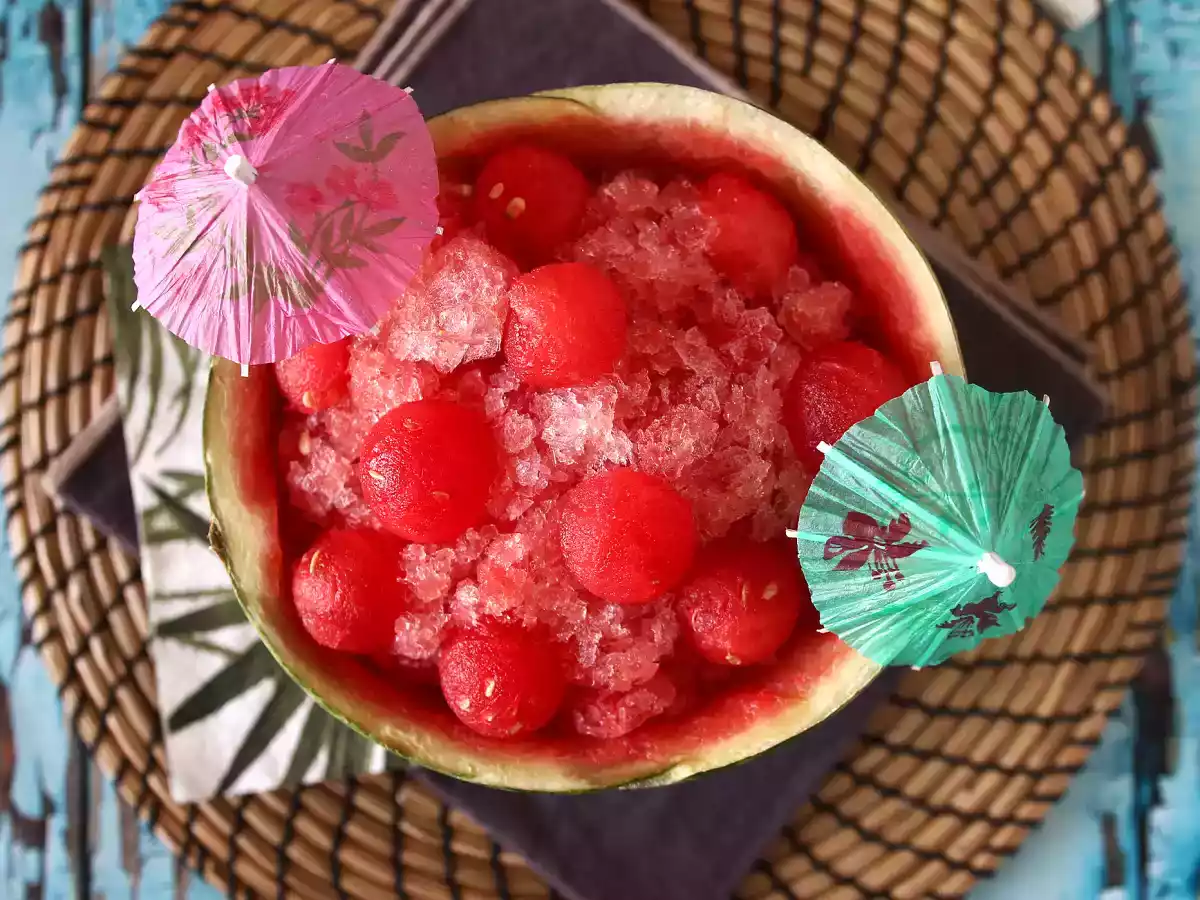 Frosé z arbuza: super orzeźwiający koktajl granita z różowym winem! - zdjęcie 3