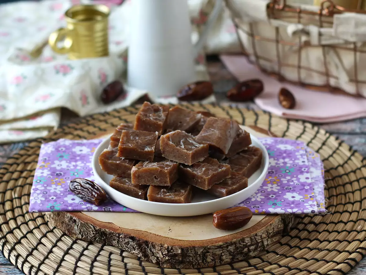 Fudge daktylowy – małe kwadraciki pełne energii i smaku! - zdjęcie 5