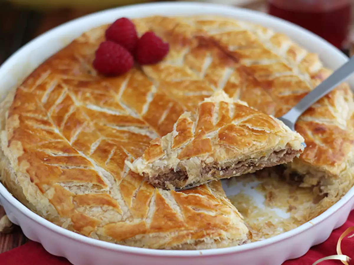 Galette królewska z frangipane, malinami i pistacjami - zdjęcie 5