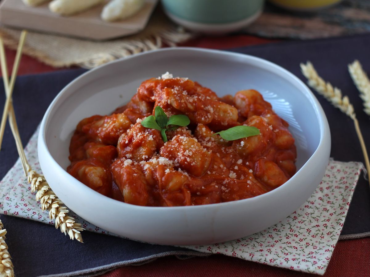 Gnocchi alla Sorrentina na patelni: szybki i serowy przepis, który wszyscy uwielbiają! - zdjęcie 4