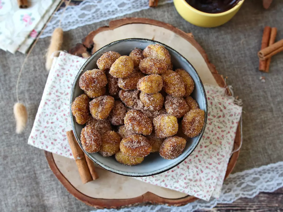 Gnocchi jak churros z air fryera: cynamonowy deser do podjadania! - zdjęcie 6