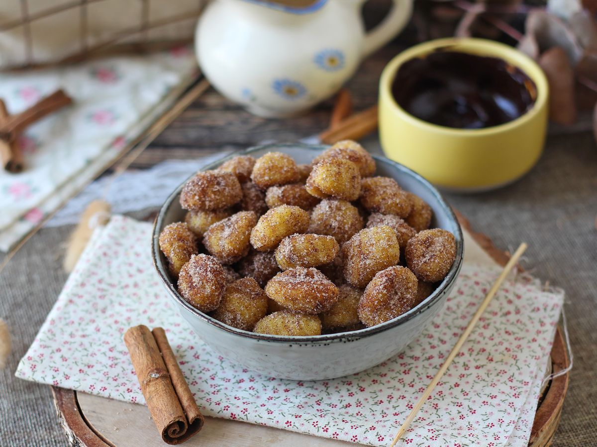Gnocchi z airfryer: przepis na cynamonowy deser! - zdjęcie 2