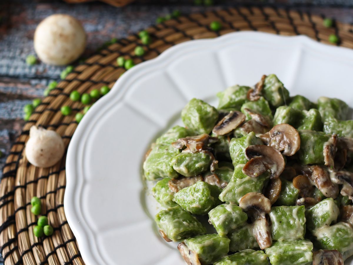 Gnocchi z groszku z sosem grzybowym - zdjęcie 2