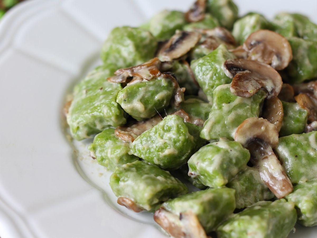 Gnocchi z groszku z sosem grzybowym - zdjęcie 5