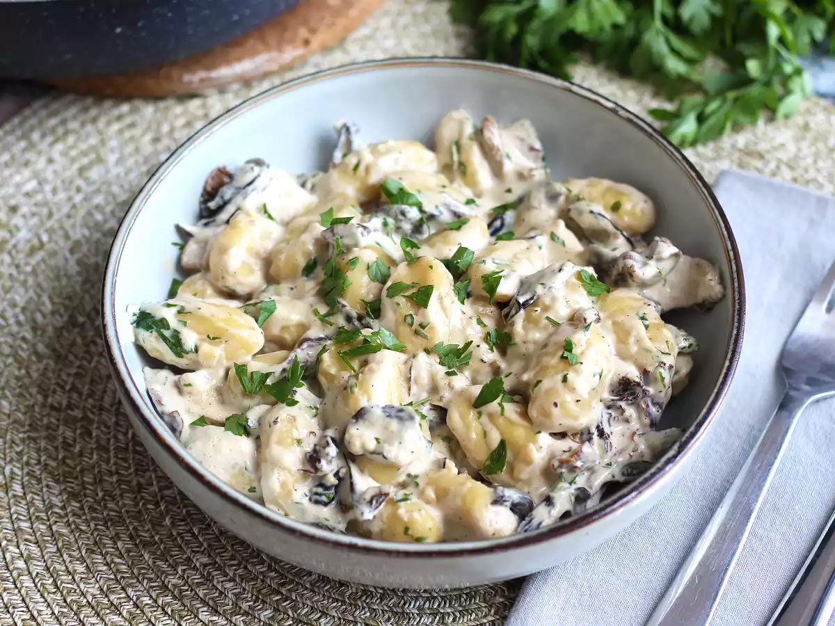 Gnocchi z grzybami, smaczne i łatwe pierwsze danie