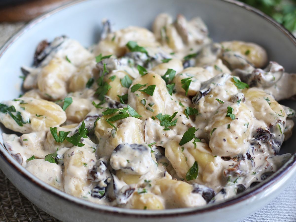 Gnocchi z grzybami, smaczne i łatwe pierwsze danie - zdjęcie 2