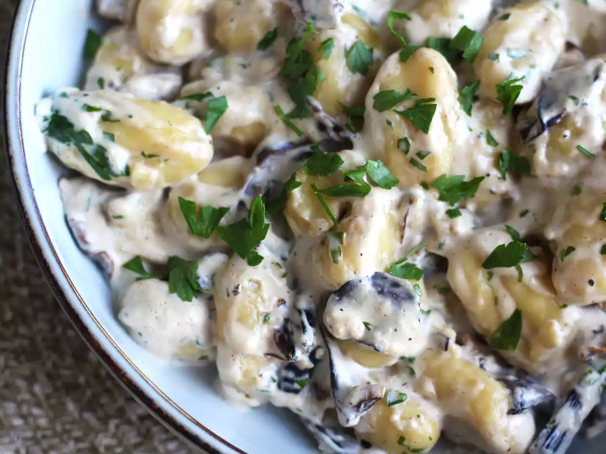 Gnocchi z grzybami, smaczne i łatwe pierwsze danie - zdjęcie 3