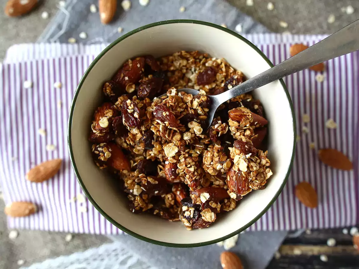 Granola ekspresowa z frytkownicą powietrzną, aby schrupać śniadanie - zdjęcie 4