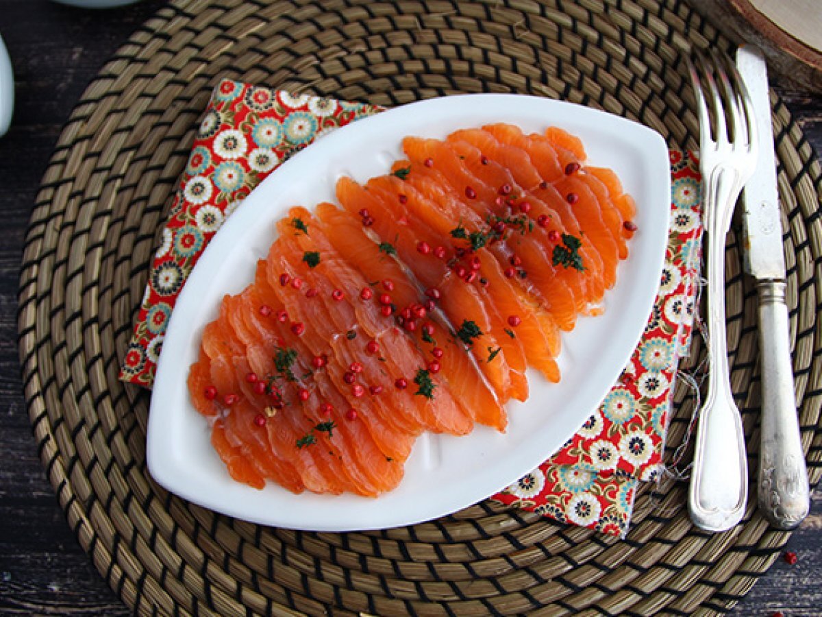 Gravlax, marynowany łosoś w szwedzkim stylu - zdjęcie 3