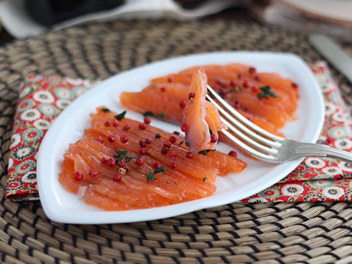 Gravlax, marynowany łosoś w szwedzkim stylu - zdjęcie 4