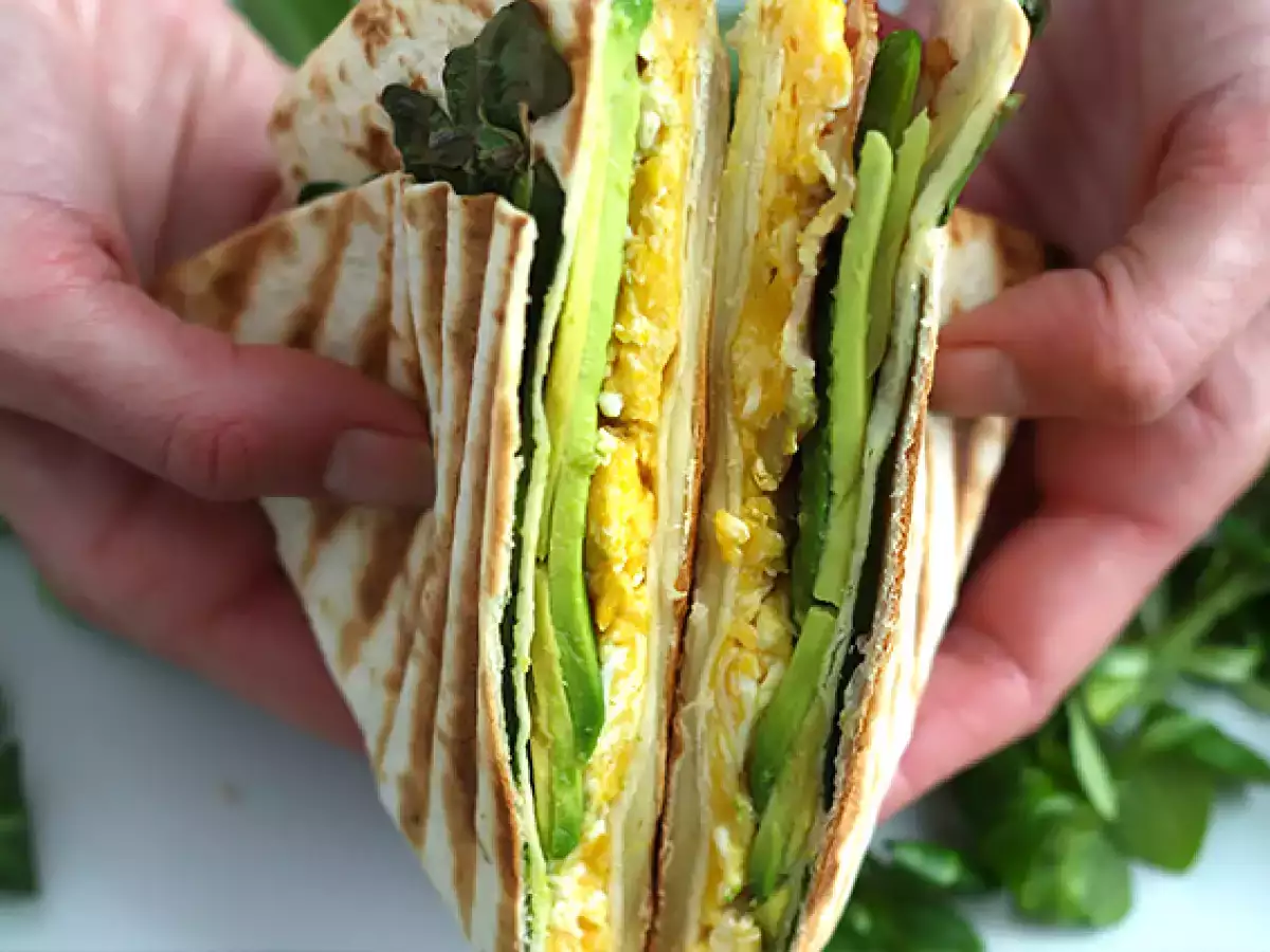 Grillowany wrap na brunch – tortilla wrap hack - zdjęcie 5