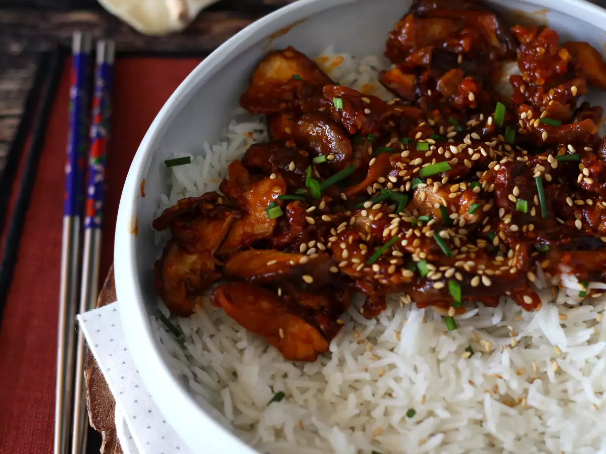 Grzyby shiitake po koreańsku w sosie gochujang - zdjęcie 3