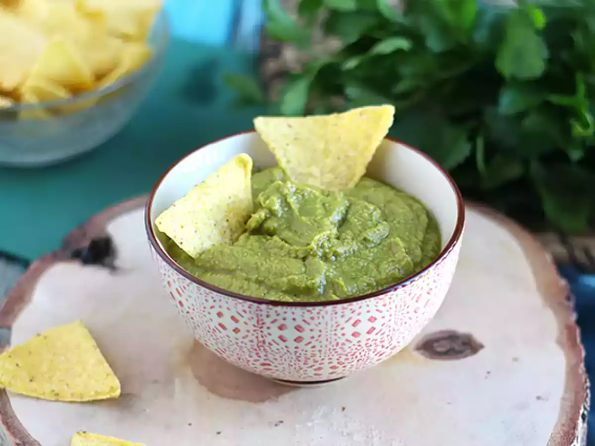 Guacamole z groszku i limonki - zdjęcie 2
