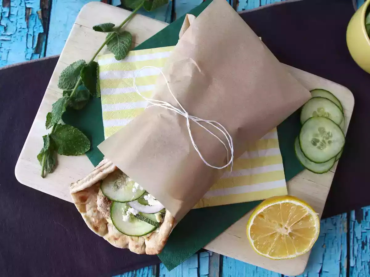 Gyros z kurczakiem - grecka kanapka, którą pokochasz! - zdjęcie 5