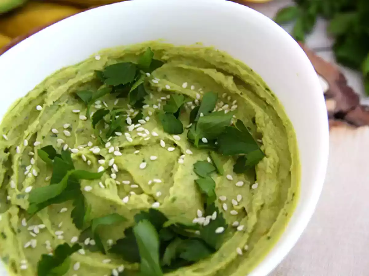 Hummus z awokado - zdjęcie 3