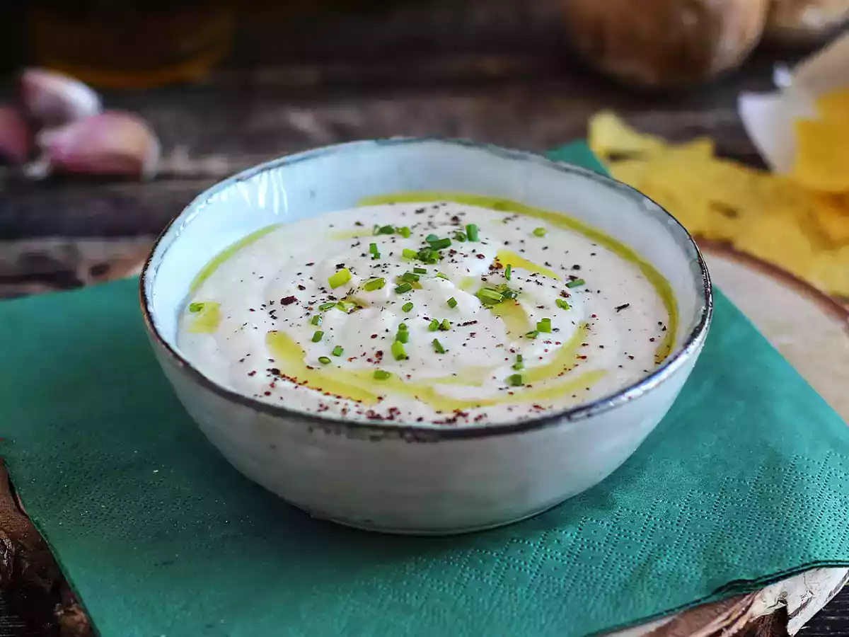 Hummus z białej fasoli i mleka kokosowego - zdjęcie 2