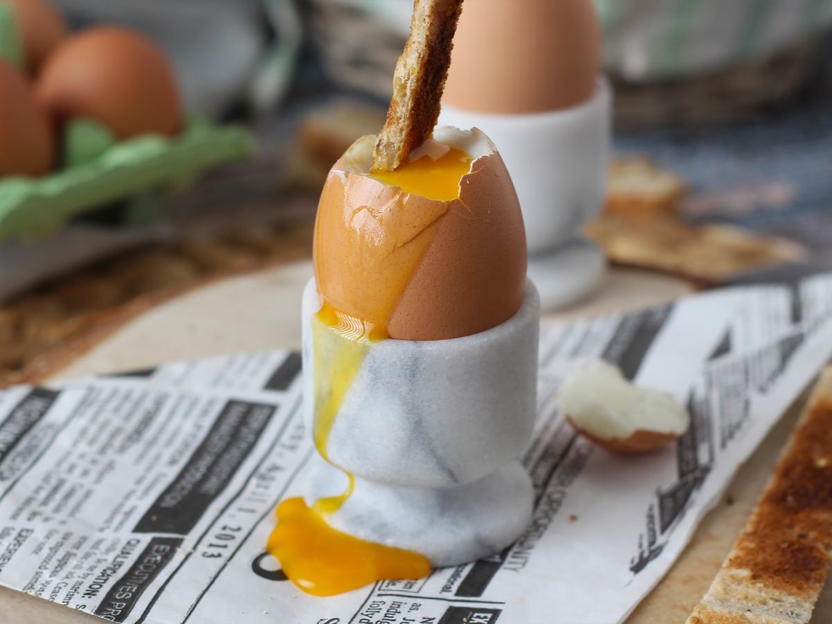 Jajka na miękko w frytkownicy powietrznej - zdjęcie 4