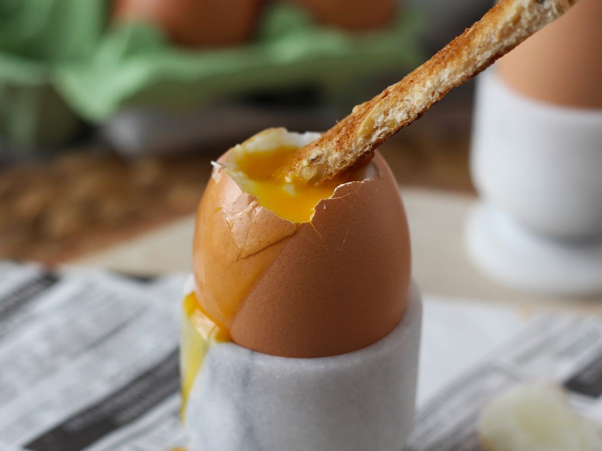Jajka na miękko w frytkownicy powietrznej - zdjęcie 5