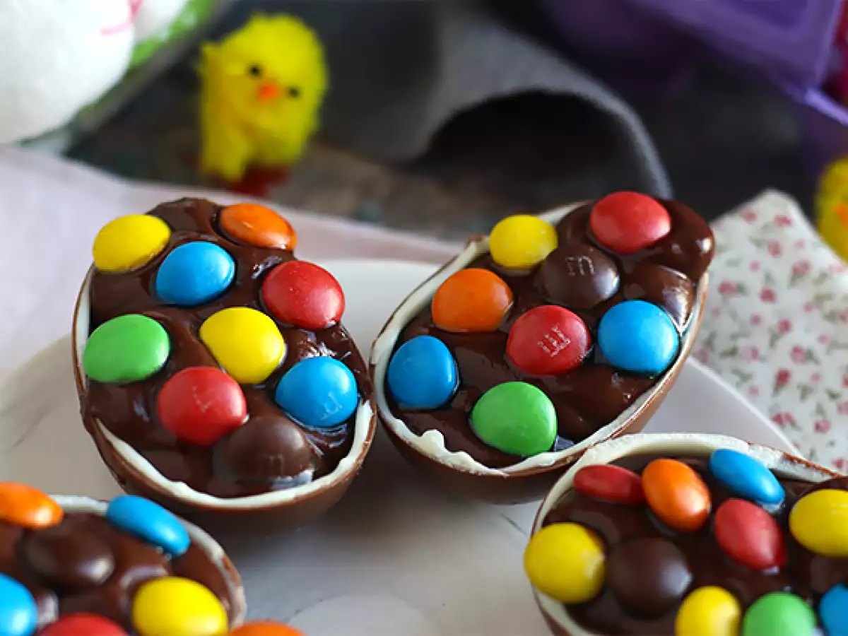 Jajka wielkanocne nadziewane kremem czekoladowym i M&M's - zdjęcie 4