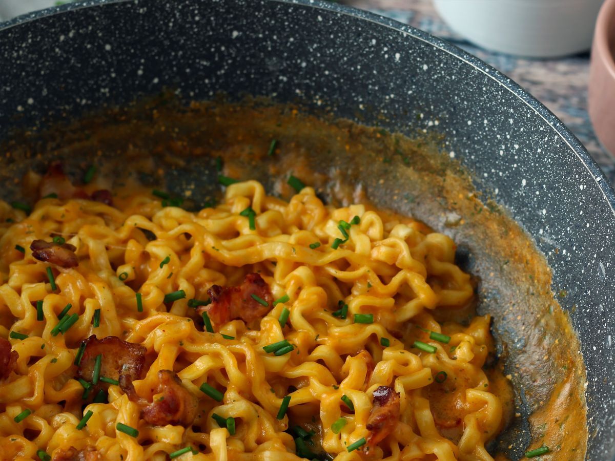 Jak ugotować makaron Buldak o smaku carbonara? Najlepszy przepis! - zdjęcie 7
