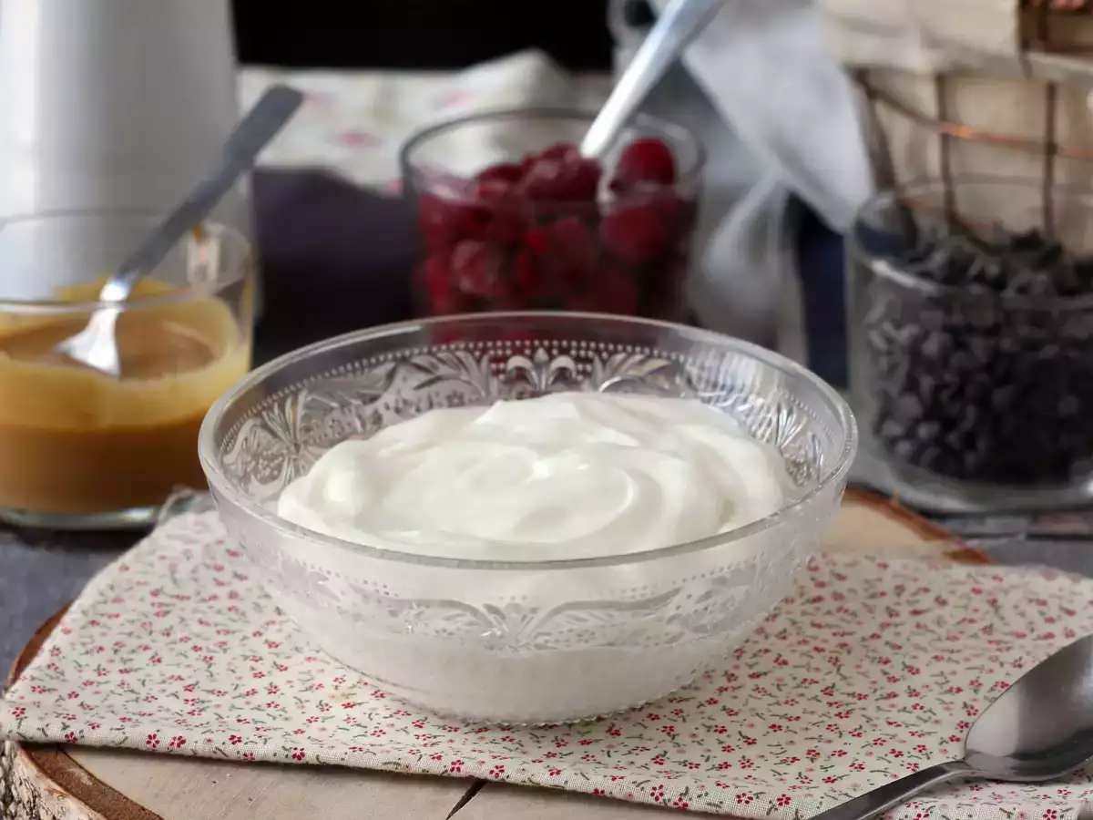 Jak zrobić domowy skyr? Łatwy i tani przepis! - zdjęcie 6