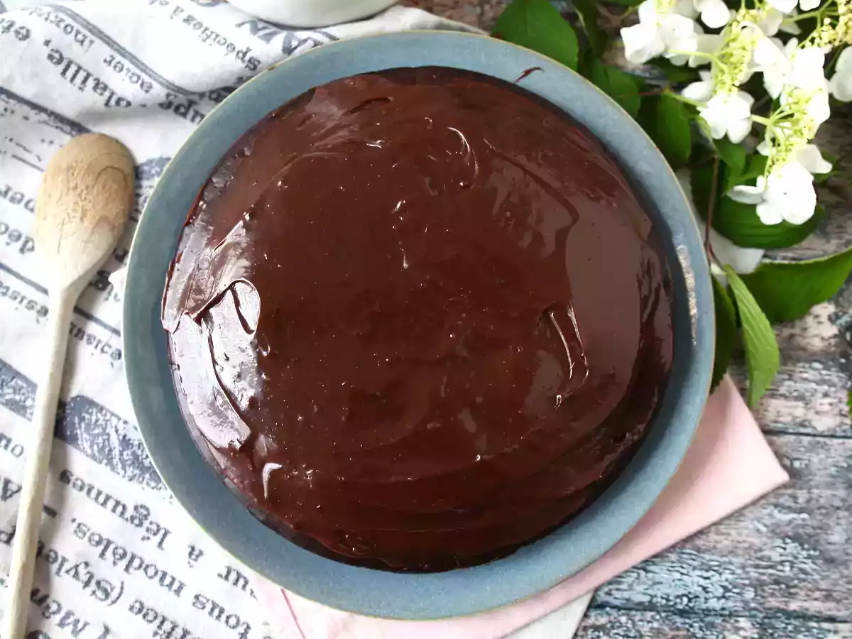 Jak zrobić lukier brigadeiro do ciast? - zdjęcie 4