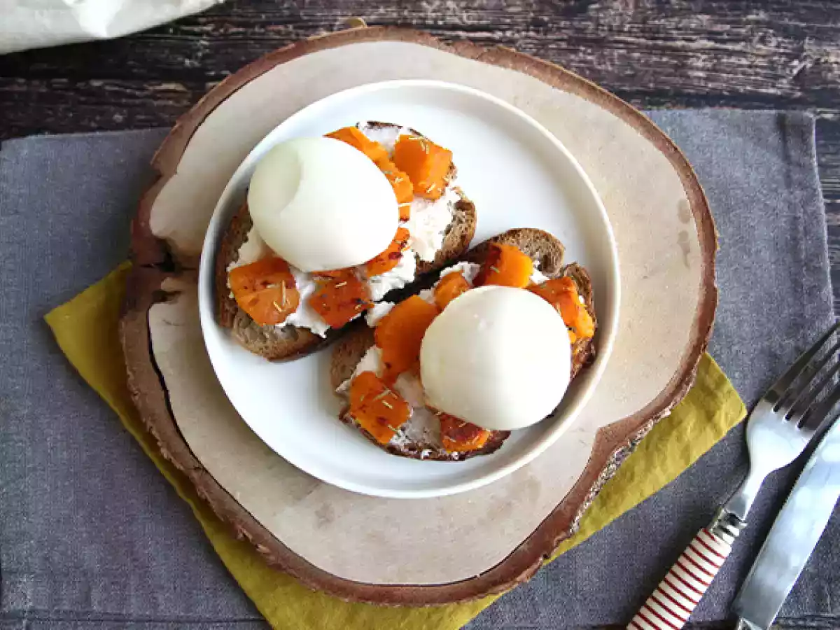 Kanapki z ricottą i dynią butternut oraz jajkiem - zdjęcie 4