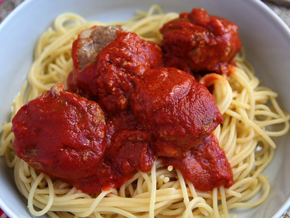 Klopsiki cielęce nadziewane serem mozzarella - zdjęcie 2