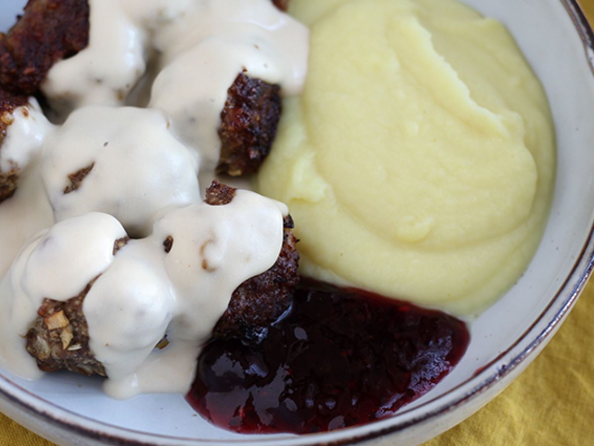 Klopsiki Ikea z białym sosem - zdjęcie 2