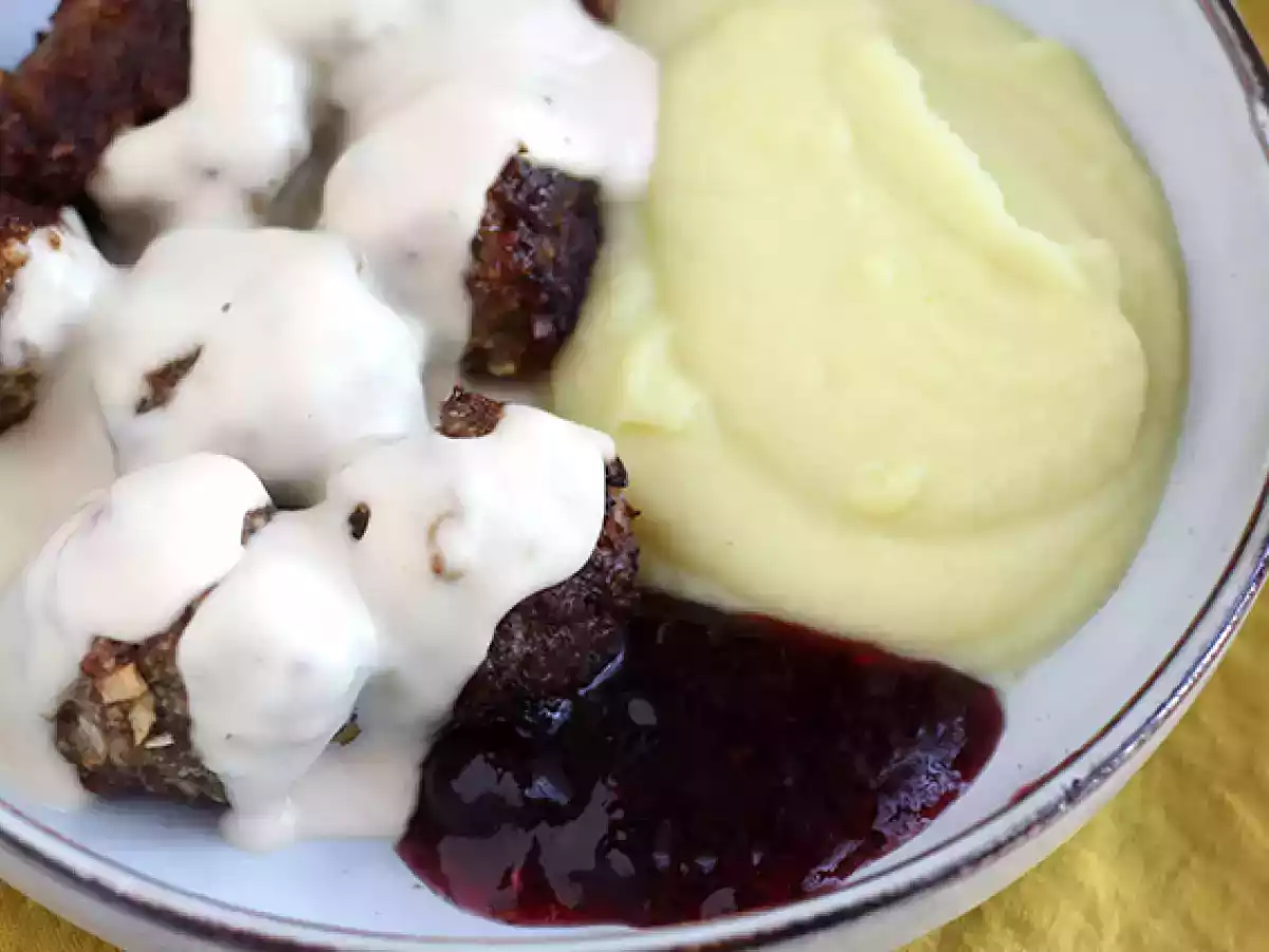 Klopsiki Ikea z białym sosem - zdjęcie 2
