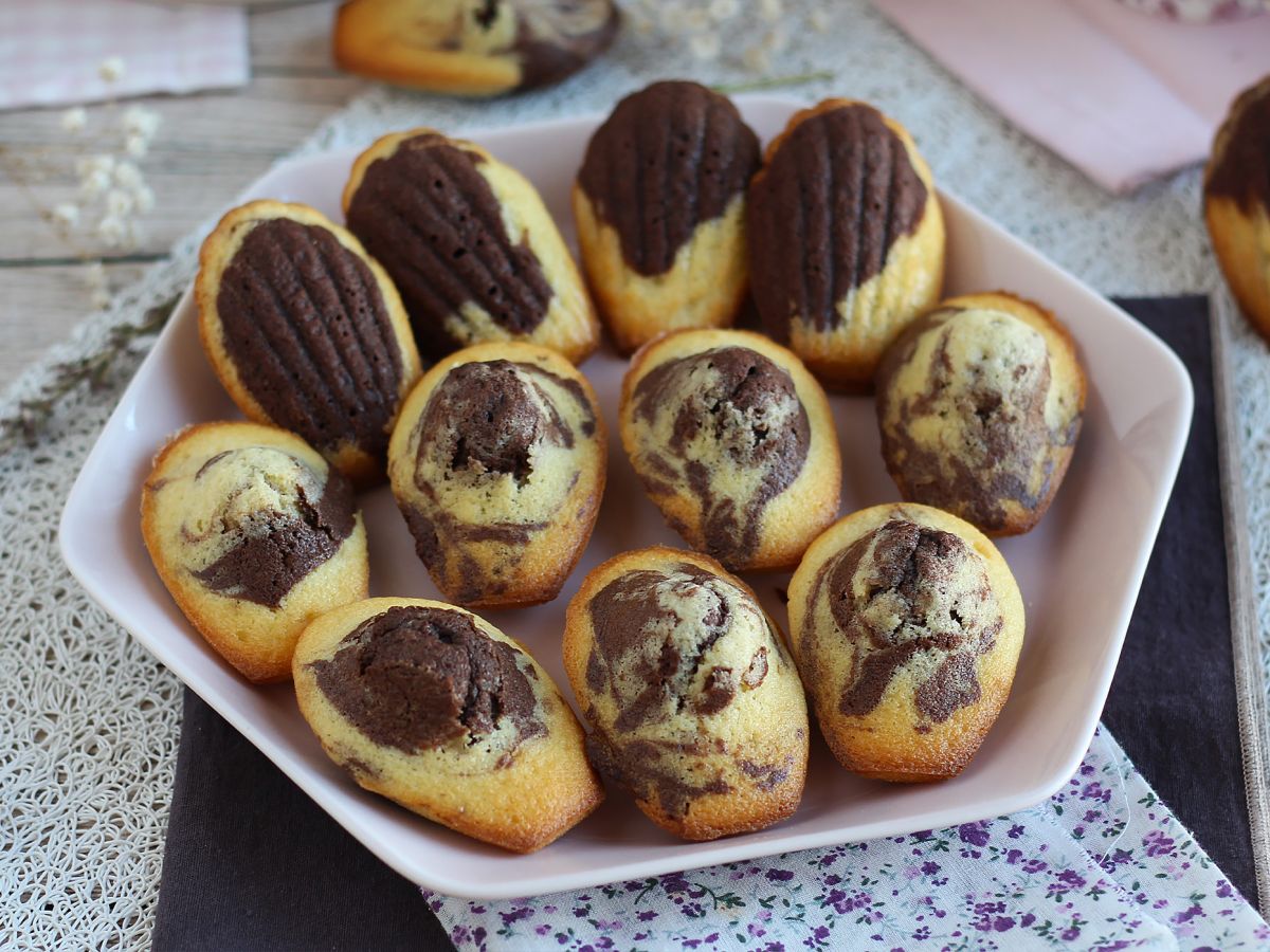 Koniecznie spróbuj marmurkowych madeleines!