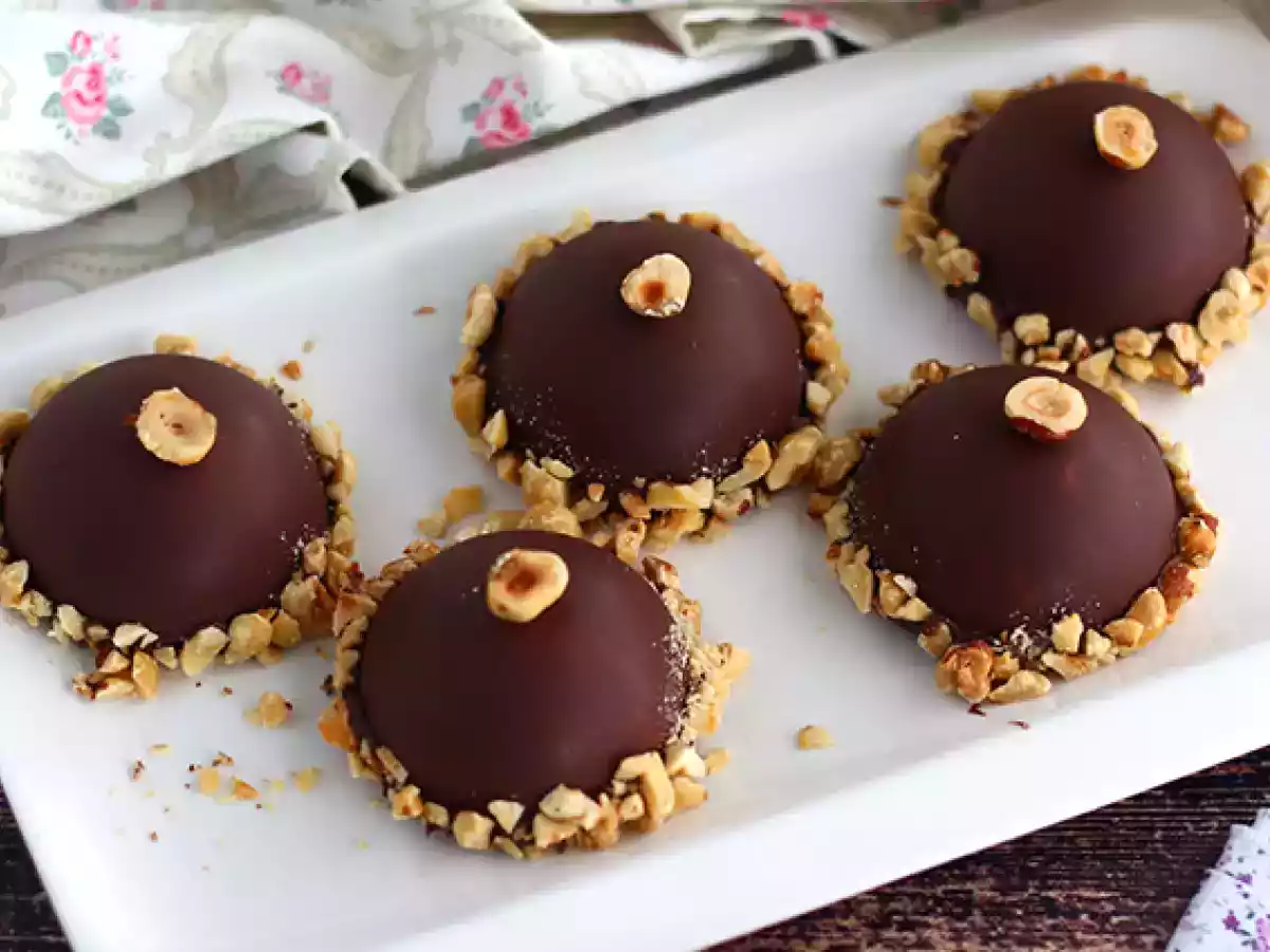 Kopuły Ferrero Rocher - zdjęcie 2