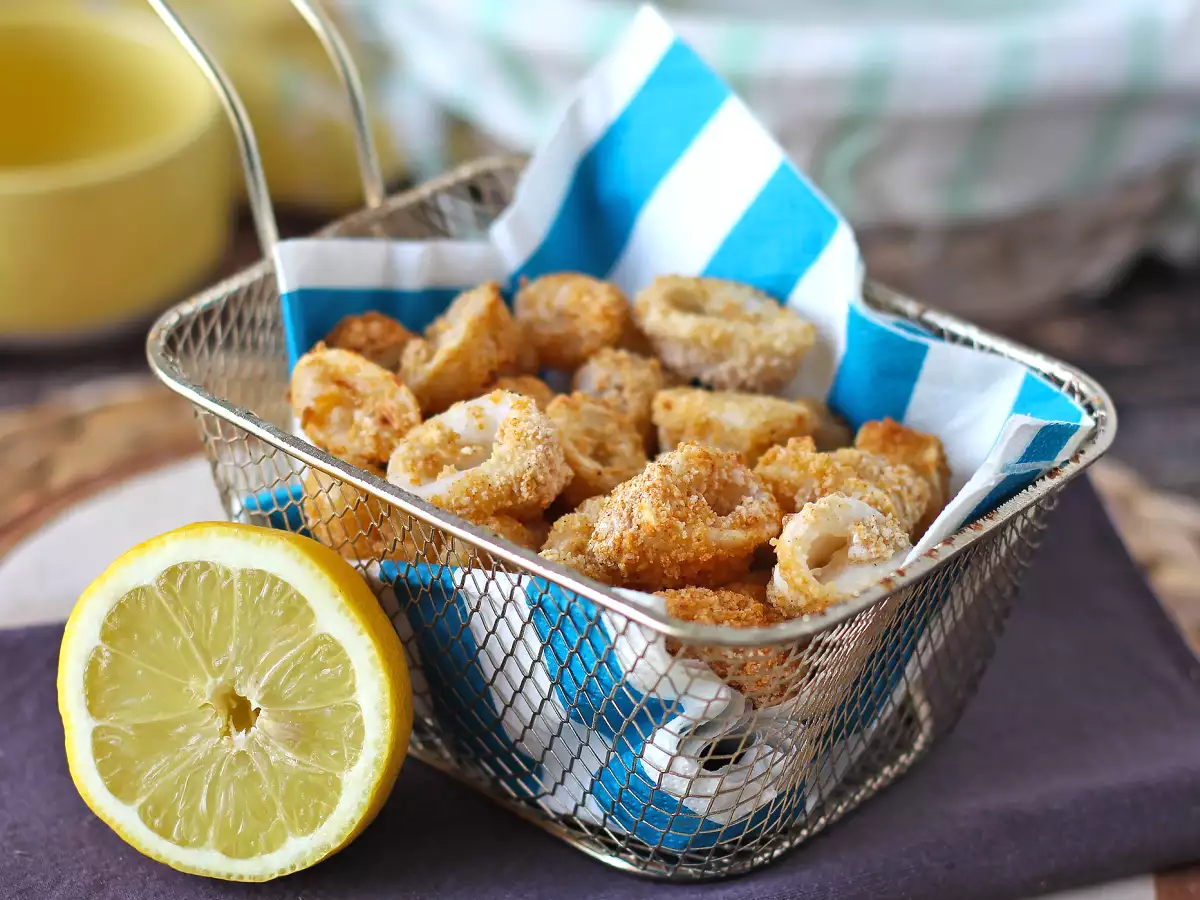 Krążki kalmarów we frytkownicy powietrznej chrupiące i lekkie - zdjęcie 3